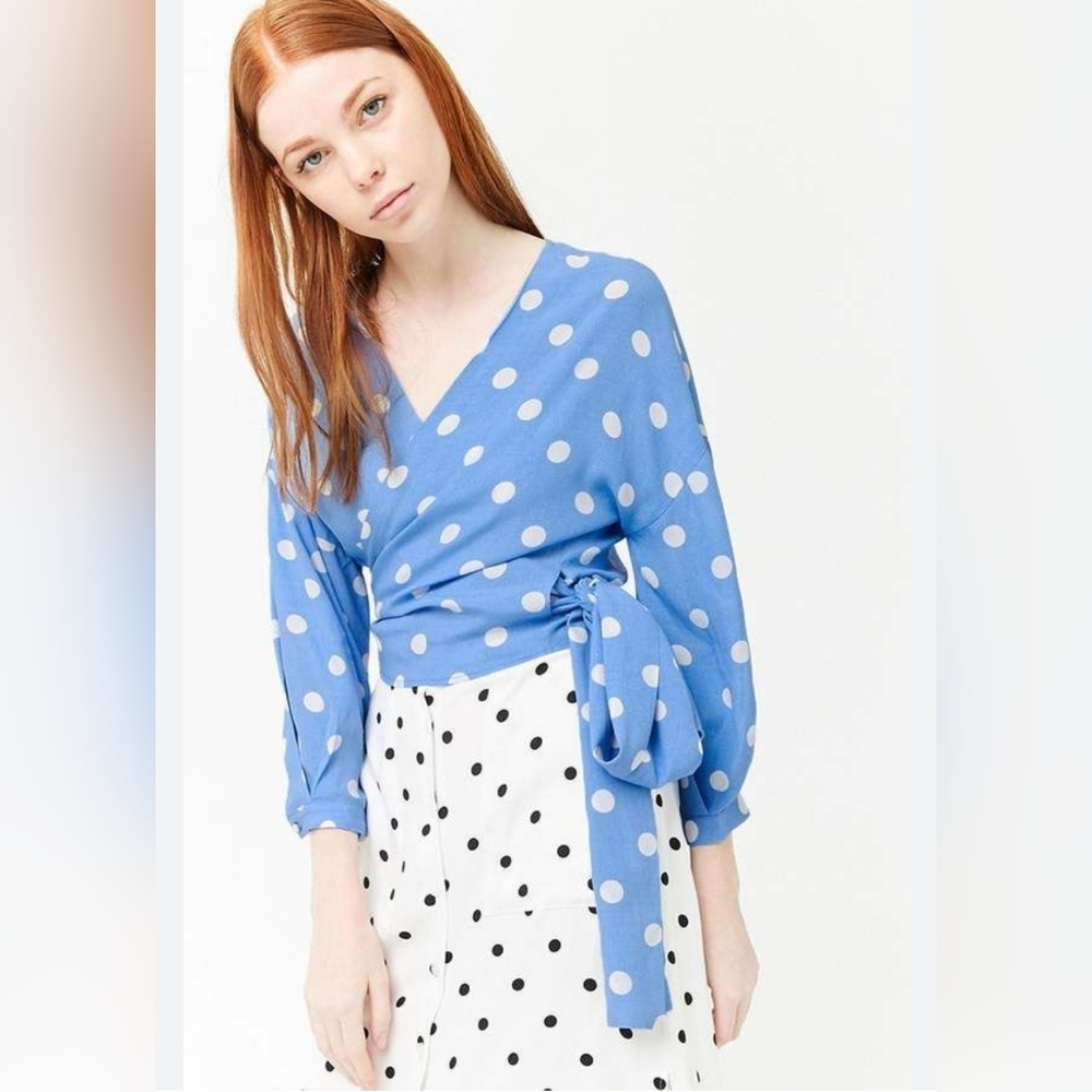 NWT Forever 21 Size S Polka Dot Wrap Top